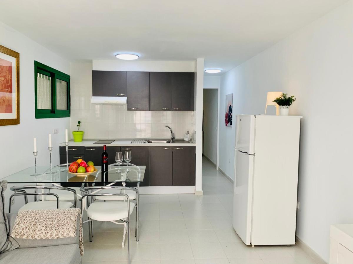 Marina Apartment Tias Luaran gambar